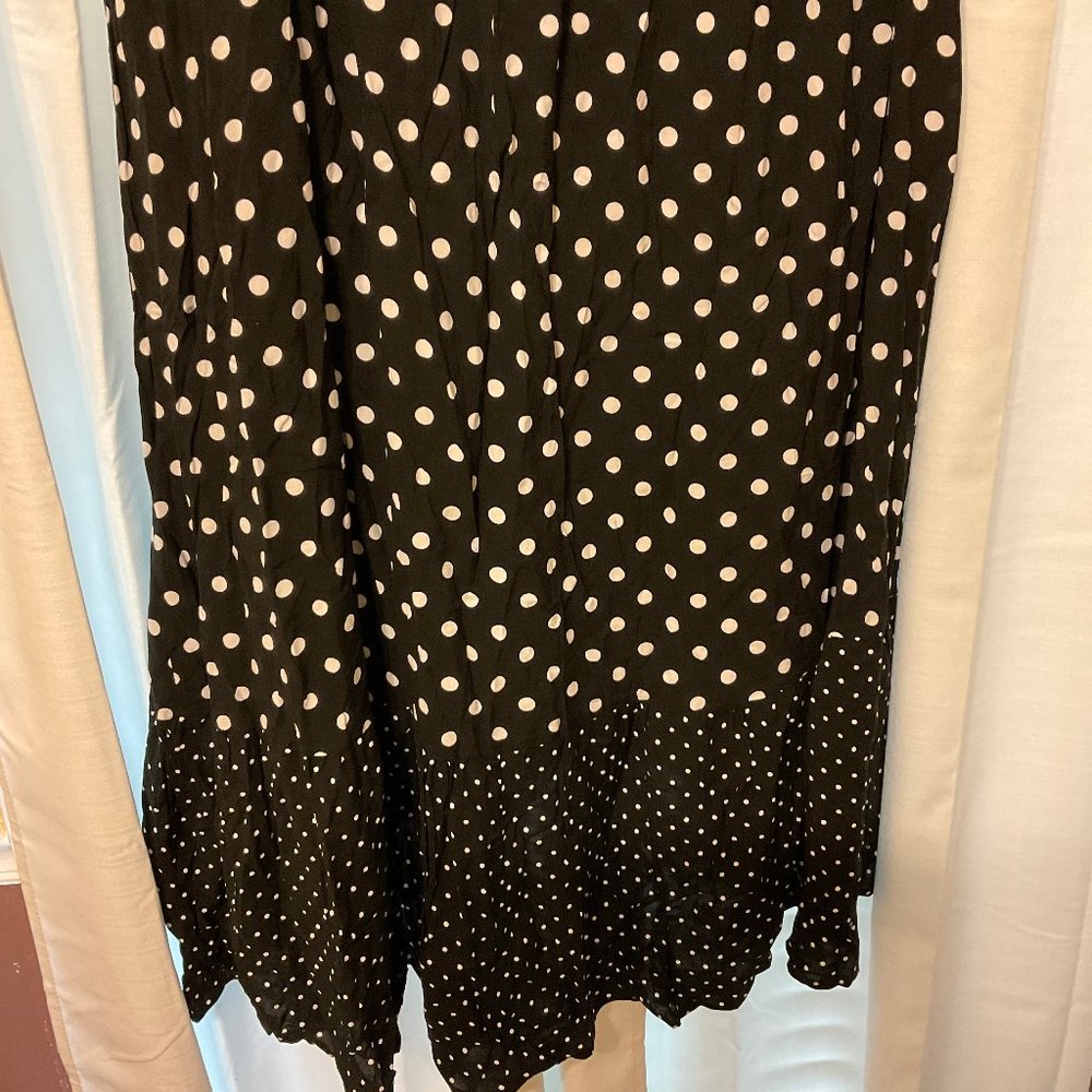 Torrid Black Polka Dot Challis Wrap Skirt 3 White New NWT Hi-Lo Hem Ruffle Trim - Picture 7 of 10